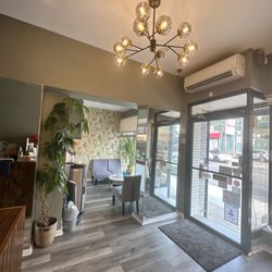 Skin Station - Forest Avenue