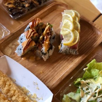 Akino - Sushi Bars Near Me - Elmhurst, New York