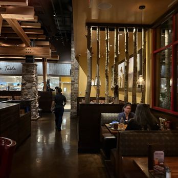 Lazy Dog Restaurant & Bar - Comfort Food Near Me - Folsom, California