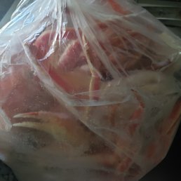 10lbs of Snow Crab legs 10lbs of Snow Crab legs