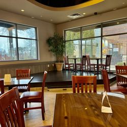 Nick's Taverna - Inside the spacious dining room