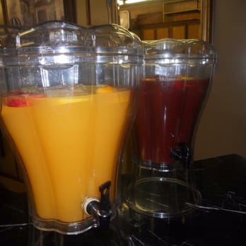 10th Street Baking - two juice dispensers on a counter - Bakeries Near Me - Belleville, Illinois 10th Street Baking - two juice dispensers on a counter - Bakeries Near Me - Belleville, Illinois