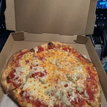 Julliano's Brick Oven Pizza - 12" cheese pizza with chicken - Pizza Near Me - Gaithersburg, Maryland Julliano's Brick Oven Pizza - 12" cheese pizza with chicken - Pizza Near Me - Gaithersburg, Maryland