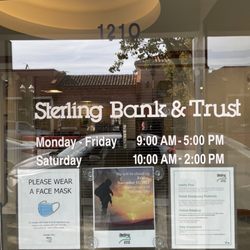 Sterling Bank & Trust - 1:22 on a Saturday, and closed.