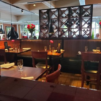 Vienna Wine Bar - Wine Bars Near Me - Davie, Florida Vienna Wine Bar - Wine Bars Near Me - Davie, Florida