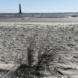 Flipper Finders - Lighthouse in the water.
