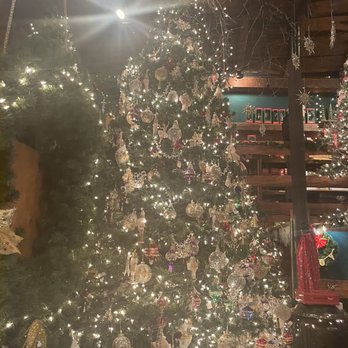 Pink Sleigh - Flowers & Gifts Near Me - Westbrook, Connecticut