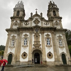 Santuário Nossa Senhora dos Remédios - Santuário de Nossa Senhora dos Remédios.