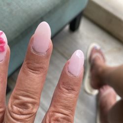 Hale Aloha Nani Nails & Salon - Fat almond tips 5 layer dip