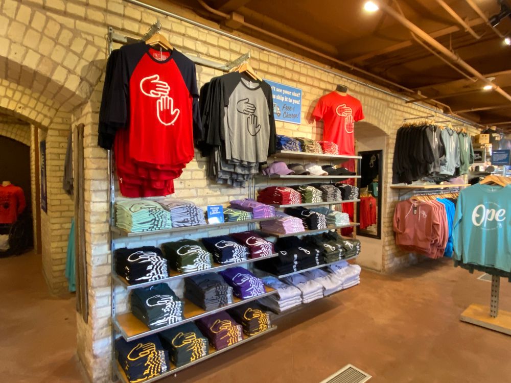 HIGH FIVE THREADS Updated September 2024 18 Photos 800