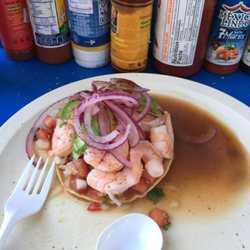 El Pingüi - Tostada de camaron
