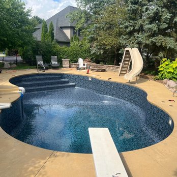 Geneva Pool Service - Pool & Hot Tub Service Near Me - St. Charles, Illinois Geneva Pool Service - Pool & Hot Tub Service Near Me - St. Charles, Illinois