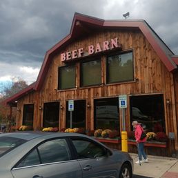 Outside of the beef barn with thier sign. Outside of the beef barn with thier sign.