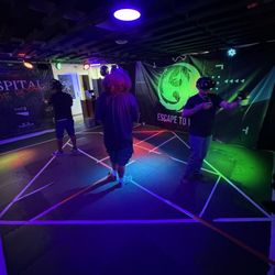 Escape To VR - Escape Rooms From The Multiverse - VR Room