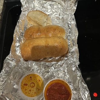 Bay34th St Pizzeria - Garlic Rolls with Marinara Sauce - Pizza Near Me - Dallas, Texas