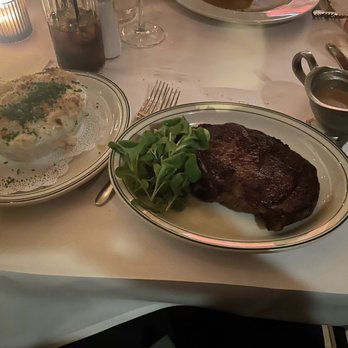 Wright’s Tavern - Ribeye with Mac and Cheese - Steakhouses Near Me - Clayton, Missouri Wright’s Tavern - Ribeye with Mac and Cheese - Steakhouses Near Me - Clayton, Missouri