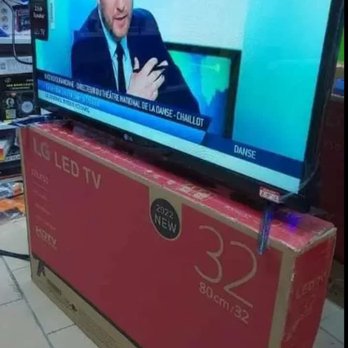 Pizzeria di Cosimo - Tv - Pizza Near Me - Bari, BA