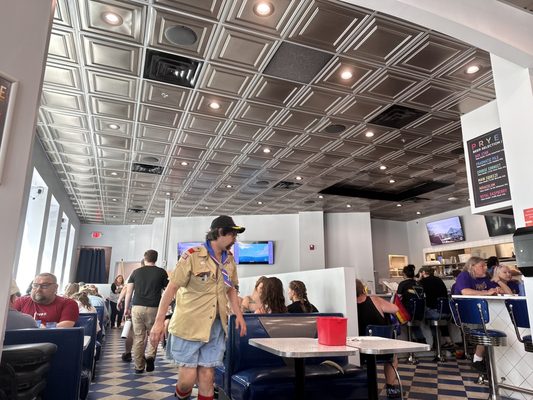 The Nicollet Diner by null
