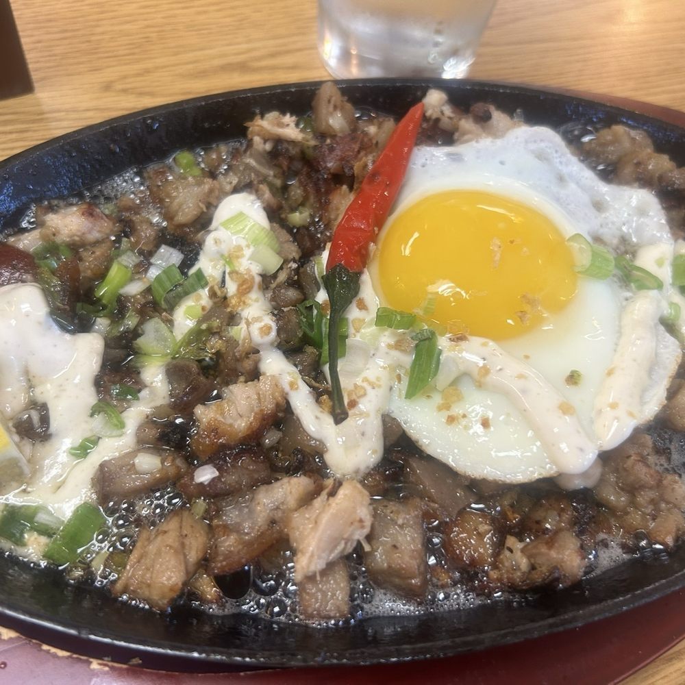 Lechon Loco - Sig Sig - Filipino Near Me - Tacoma, Washington Lechon Loco - Sig Sig - Filipino Near Me - Tacoma, Washington