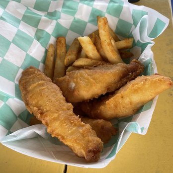 Tipsy Turtle Seaside Bar & Grill - Fish and Chips - Bars Near Me - Galveston, Texas Tipsy Turtle Seaside Bar & Grill - Fish and Chips - Bars Near Me - Galveston, Texas