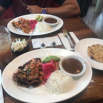 Seis Vecinos Restaurant - Chuleta guisada and pupusa - Latin American Near Me - Bronx, New York Seis Vecinos Restaurant - Chuleta guisada and pupusa - Latin American Near Me - Bronx, New York