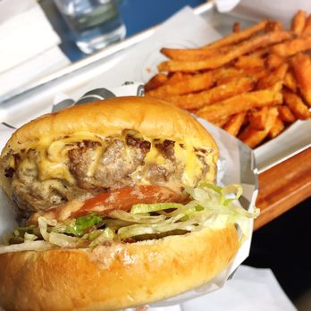 Bunsen - Cheeseburger and Sweet potato - Burgers Near Me - Dublin, D