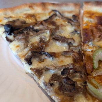DeeDee's Pizza - Mushroom and onion slice - Pizza Near Me - Highland Park, New Jersey DeeDee's Pizza - Mushroom and onion slice - Pizza Near Me - Highland Park, New Jersey