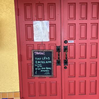 Casa Lupe - Front door and tamale by dozen or half a dozen - Mexican Near Me - Sunnyvale, California