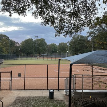 Oakhurst Park - Oakhurst Park - Parks Near Me - Decatur, Georgia