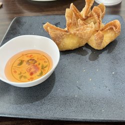 Asian Bistro - Crap Cheese Wontons