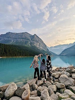 Banff National Park by null