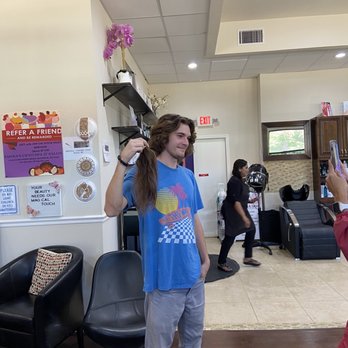 Amira's Cryo Spa & Salon - Hair Salons Near Me - Houston, Texas Amira's Cryo Spa & Salon - Hair Salons Near Me - Houston, Texas
