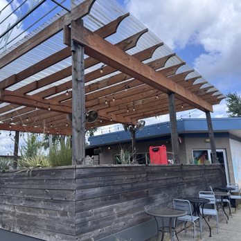 Redheaded Stranger - Outdoor dining - Tacos Near Me - Nashville, Tennessee