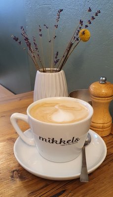 Café Mikkels by null