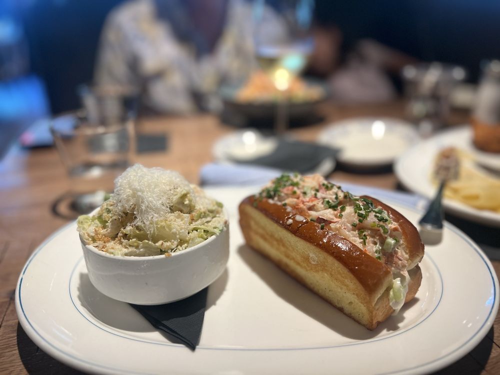 Catalina Kitchen And Bar