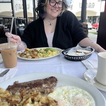 Latte Da Ristorante - New York Steak and Eggs, Veggie Scrambler - American Near Me - Anaheim, California Latte Da Ristorante - New York Steak and Eggs, Veggie Scrambler - American Near Me - Anaheim, California