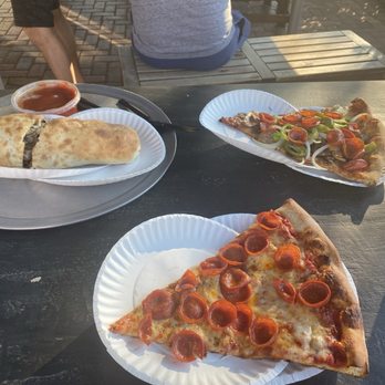 Steve's Pizza - Pizza Near Me - Miami, Florida
