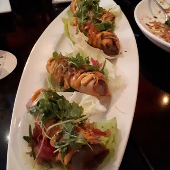 Lee - Cheeseburger rolls - Asian Fusion Near Me - Toronto, Ontario Lee - Cheeseburger rolls - Asian Fusion Near Me - Toronto, Ontario