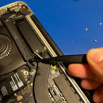TechDrop - MacBook Pro 2015 - Wifi Card replacement - Mobile Phone Repair Near Me