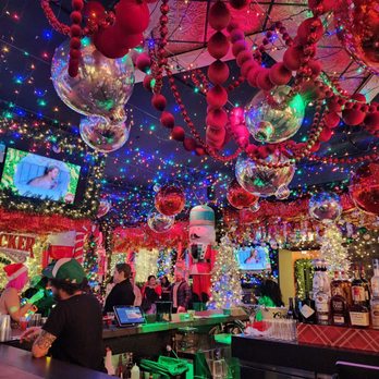 Nutcracker Pop Up Christmas Bar - Pop-Up Restaurants Near Me - Chicago, Illinois