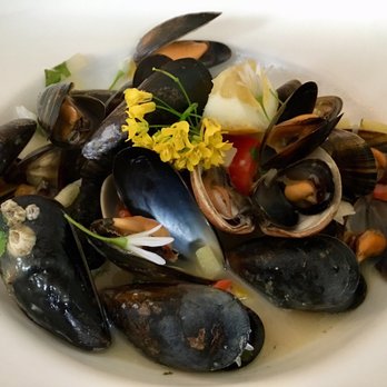 Sage - Mussels..... again so good 2 nights in a row - Irish Near Me - Westport, Missouri