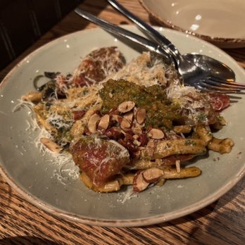 Giulia - Strozzapreti - Italian Near Me - Cambridge, Massachusetts