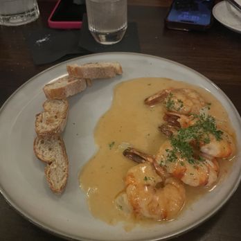 Perle Restaurant - Roast shrimp - New American Near Me - Pasadena, California
