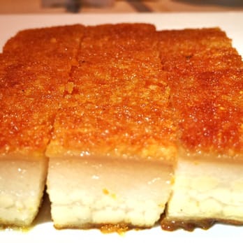 利苑酒家 - Crispy pork belly - precision cut - delicious - Cantonese Near Me - Hong Kong, HK
