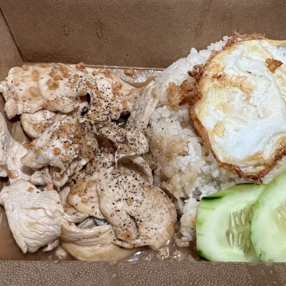 Kai Khai Dao (stir fry chicken with garlic sauce and egg-I asked for hard fried-over rice)
