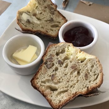 French Roast - Banana walnut muffin - French Near Me - New York, New York