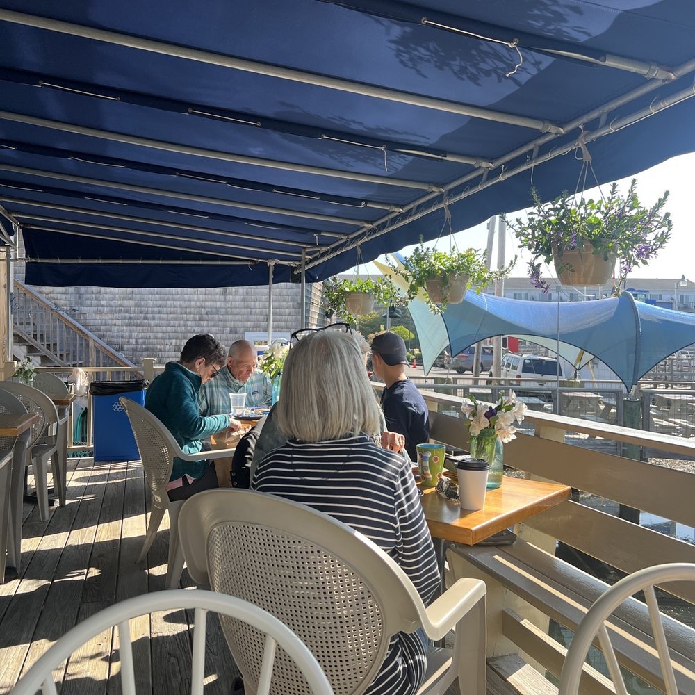 Blue Moon Café - Patio - Breakfast & Brunch Near Me - Boothbay Harbor, Maine Blue Moon Café - Patio - Breakfast & Brunch Near Me - Boothbay Harbor, Maine