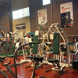 Sierra Strength & Speed - Standard gym equipment