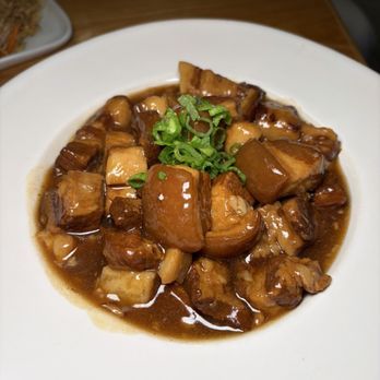 Little Pine - Chinese Near Me - New York, New York