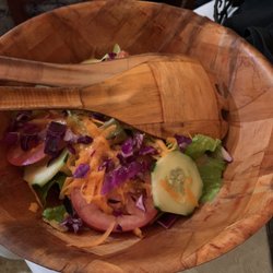 Alfredo’s Restaurant - Complimentary tossed salad